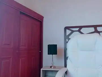 Stripchat Watch Live Sex Cams of ashley_jonee