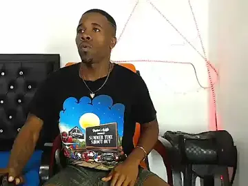 Stripchat Free Porn Cam of Damian_hart_24CM