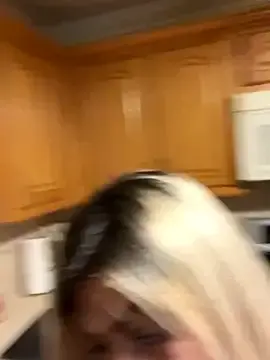 Stripchat Best Webcam of LittleMissEeve