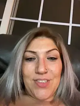 Stripchat Best live sex cam show of LittleMissEeve