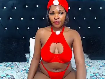 NatlilBooty from stripchat