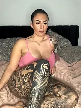 Mia-Bremer from stripchat