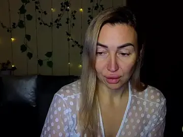 Stripchat Live Porn of Kiss_julli88I