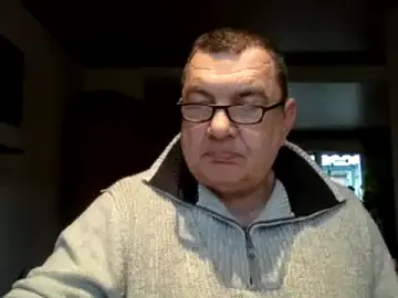 Nobbie444 from stripchat