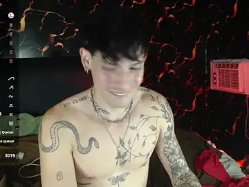 Stripchat Adult Webcam of Apolo_Hidalgo01