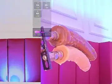 Stripchat Nude Webcam of Luna_monroe_