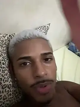 Stripchat Live Sex of pretin19cm1