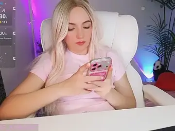 Stripchat Sex Chat of cute_cake