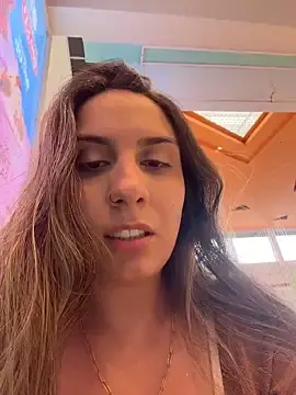 sarah_honey__ from stripchat