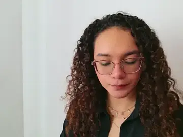 Taylor_Tina from stripchat