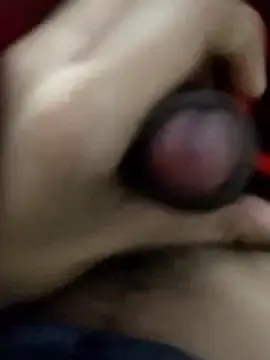 Stripchat Free Porn Cam of saneer69tew