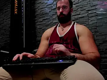 Stripchat Adult Webcam of David_Big_Daddy