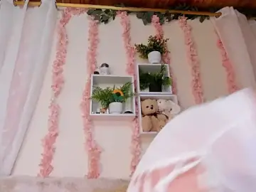 Stripchat Live Sex Cam of Idara_Rosse