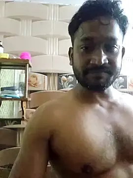 Stripchat Live Sex Cam of RabitheRambo30