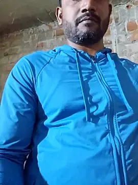 Stripchat Live Sex of RabitheRambo30