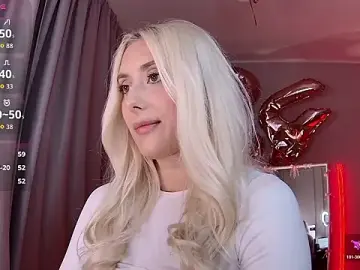 Stripchat Adult Video Chat of LoryWood