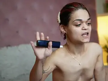 Stripchat Best Webcam of MaiaMini