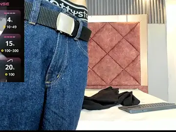 Stripchat Adult Webcam of TAYSON_SCOTT