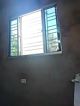 Stripchat Live Porn of ariana_d20