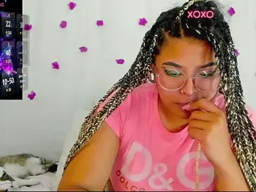 Stripchat Live Sex Cam of moana_taylor