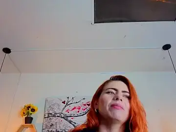 Dulce_charlottee from stripchat