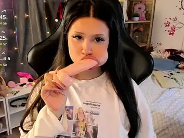 Nicole_Pars from stripchat