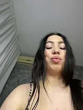 SweetBubblegum25 from stripchat