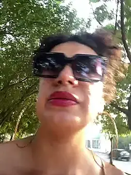 Stripchat Best Webcam of LaColorina_