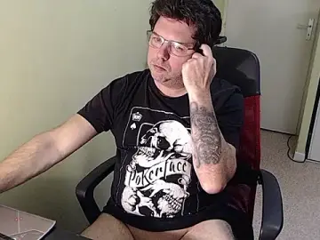 Stripchat Best Webcam of blueandwhite1