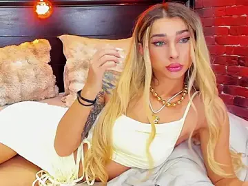 Stripchat Adult Webcams of ChristynaRoss