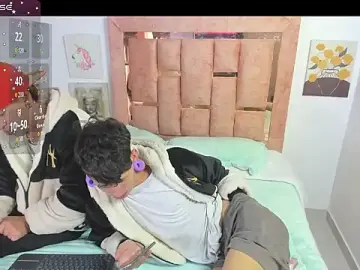 Stripchat Best live sex cam show of DemianSalvatore