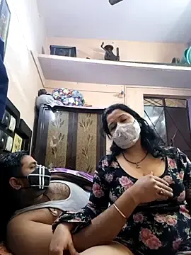 Stripchat Free Live Porn of bobbyronak