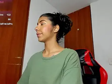 Stripchat Sex Cam of jasmine_bunny_