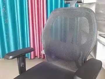 Stripchat Free Porn Cam of Your_candy_47