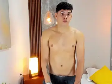 Stripchat Live Sex Cam of Justin_mack