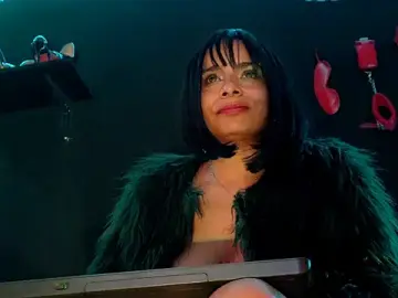 Stripchat Live Sex of amy-mistress