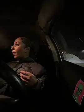 Stripchat Watch Live Sex Cams of Your_Paris