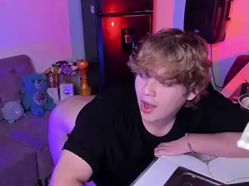 Stripchat Adult Webcams of adam_angelssss