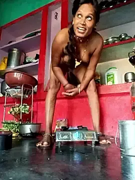 Stripchat Adult Webcam of cute_diya_12