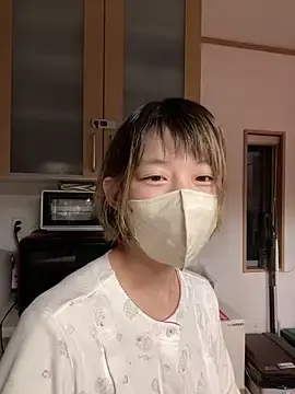 Stripchat Free Live Porn of usako_2025