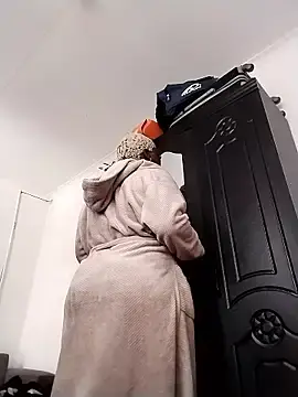 Stripchat Adult Webcam of CuteBootyBae