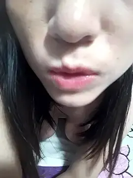 Stripchat Adult Webcam of Girl_sexyy1