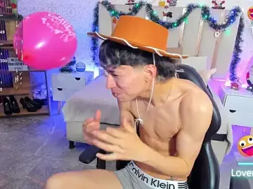 Stripchat Watch Live Sex Cams of kaelwolf_tay