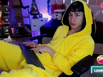 Stripchat Free Live Porn of kaelwolf_tay