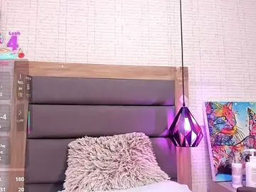 Stripchat Best Webcam of NAHOMIROSSE