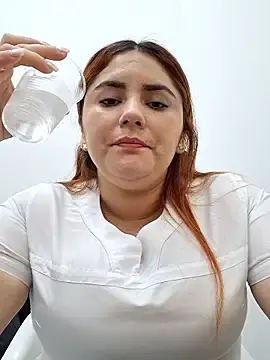 Stripchat Sex Chat of girl_redhead_bigtits