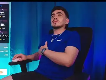 Stripchat Nude Webcam of Guccy_Boy_Club