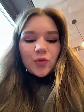 Stripchat Sex Cam of PumaShyXD