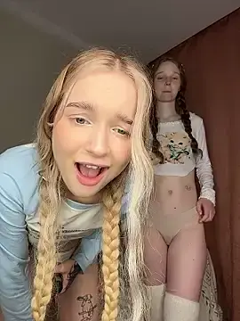 Stripchat Live Sex of -teenytiny-