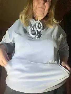 Stripchat Watch Live Sex Cams of Irina2909@xh